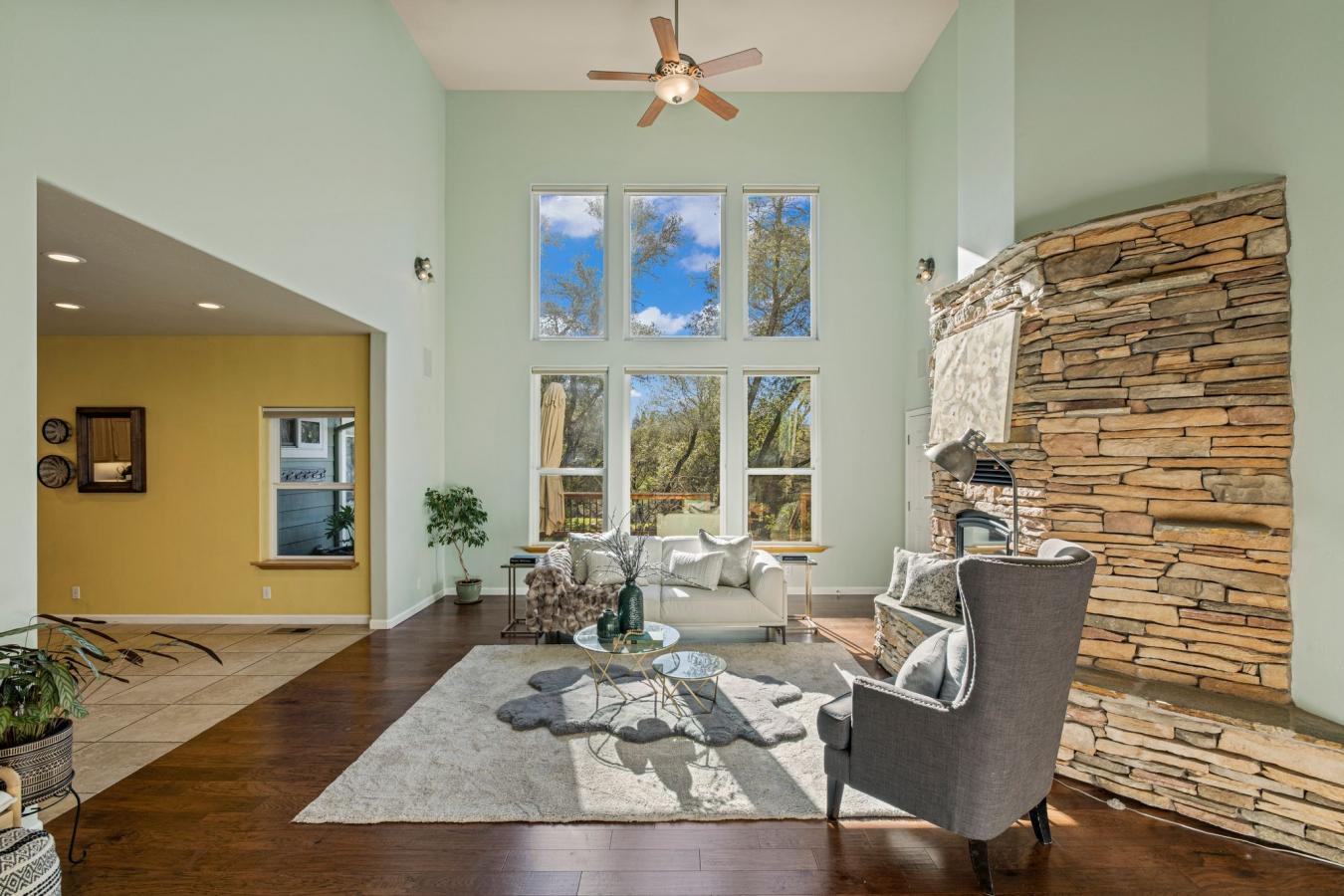 Placerville, California, 95667, United States, 5 Bedrooms Bedrooms, ,5 BathroomsBathrooms,Residential,For Sale,1715048