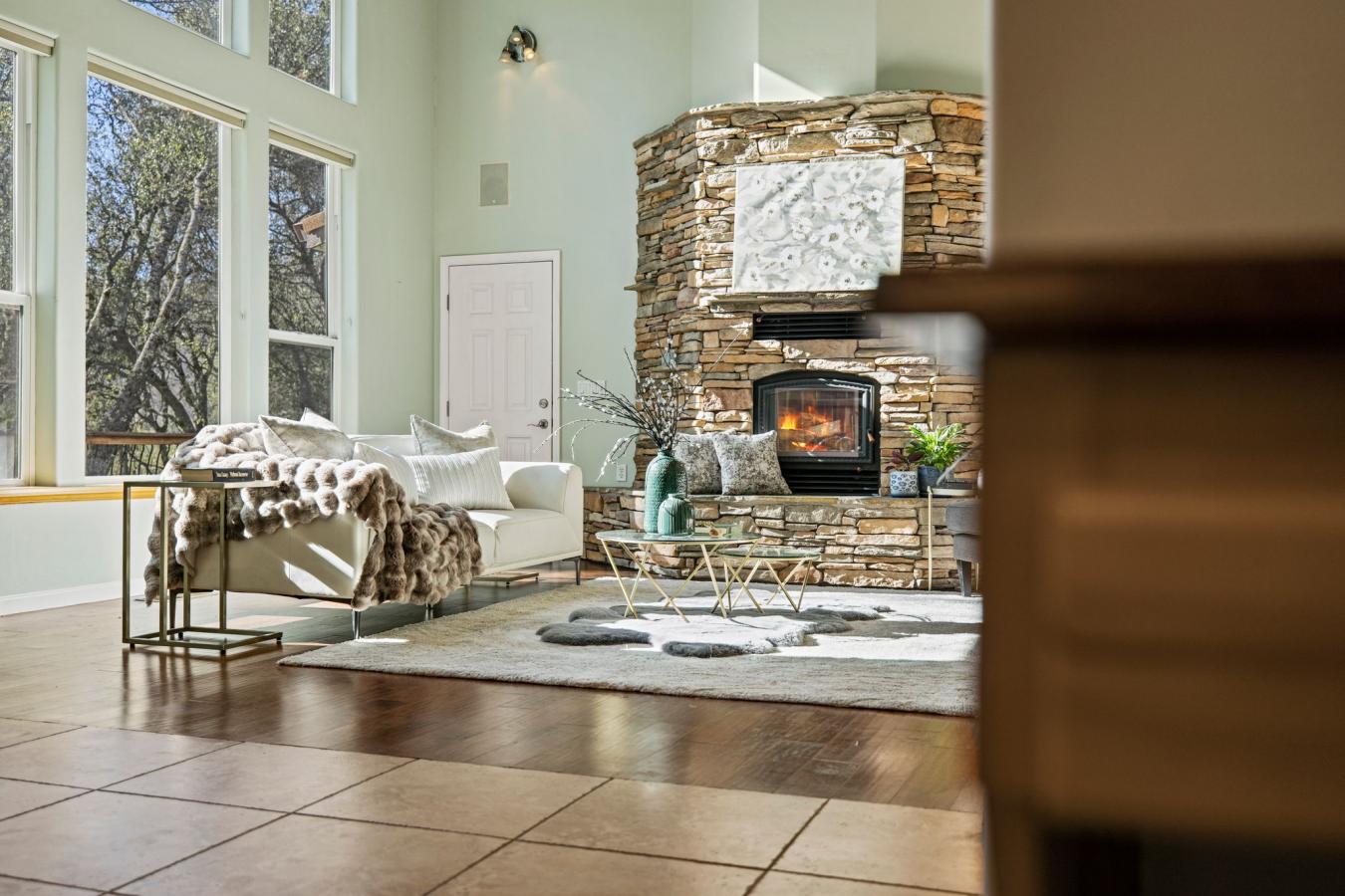 Placerville, California, 95667, United States, 5 Bedrooms Bedrooms, ,5 BathroomsBathrooms,Residential,For Sale,1715048