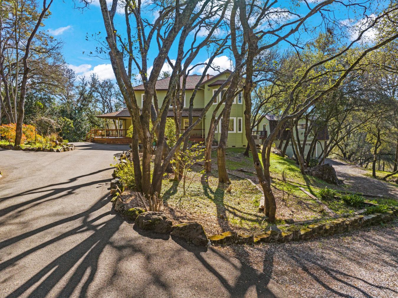 Placerville, California, 95667, United States, 5 Bedrooms Bedrooms, ,5 BathroomsBathrooms,Residential,For Sale,1715048