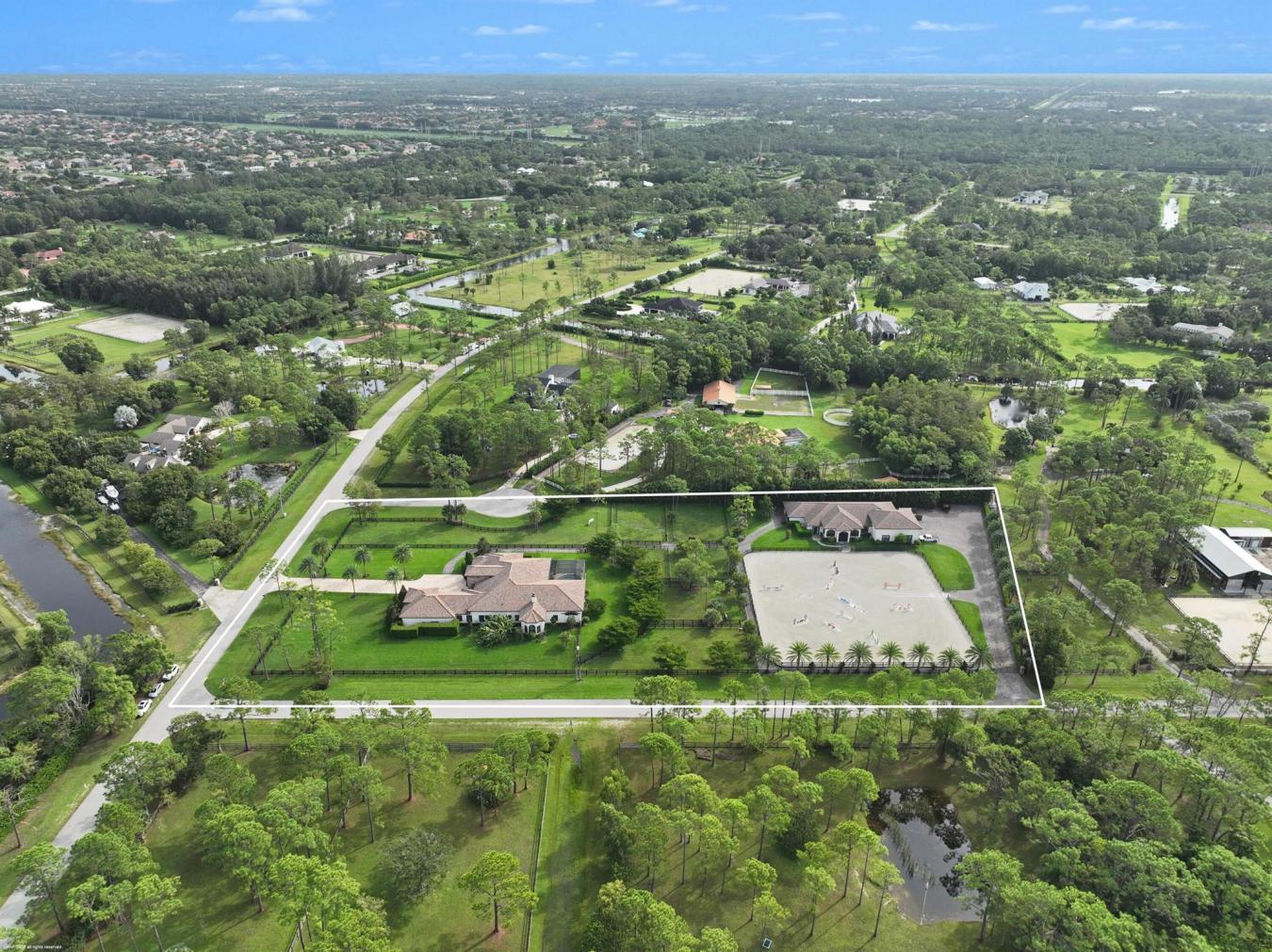 Lake Worth, FL, 33449, United States, 5 Bedrooms Bedrooms, ,5 BathroomsBathrooms,Residential,For Sale,1697367