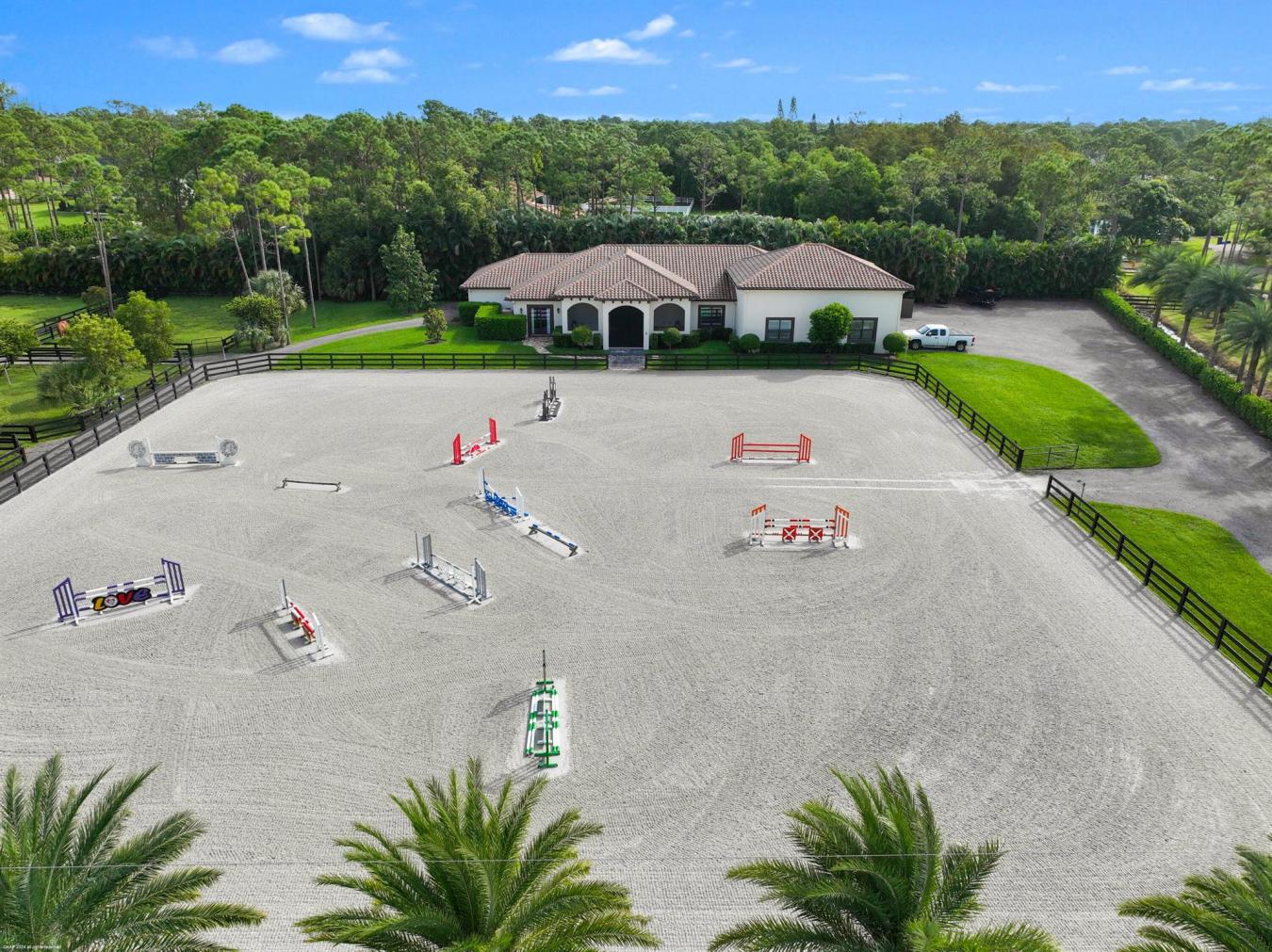 Lake Worth, FL, 33449, United States, 5 Bedrooms Bedrooms, ,5 BathroomsBathrooms,Residential,For Sale,1697367
