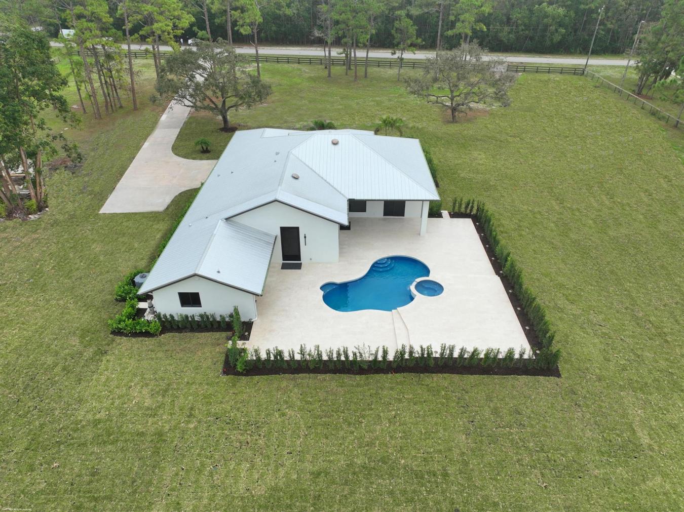 Lake Worth, FL, 33449, United States, 4 Bedrooms Bedrooms, ,3 BathroomsBathrooms,Residential,For Sale,1697365
