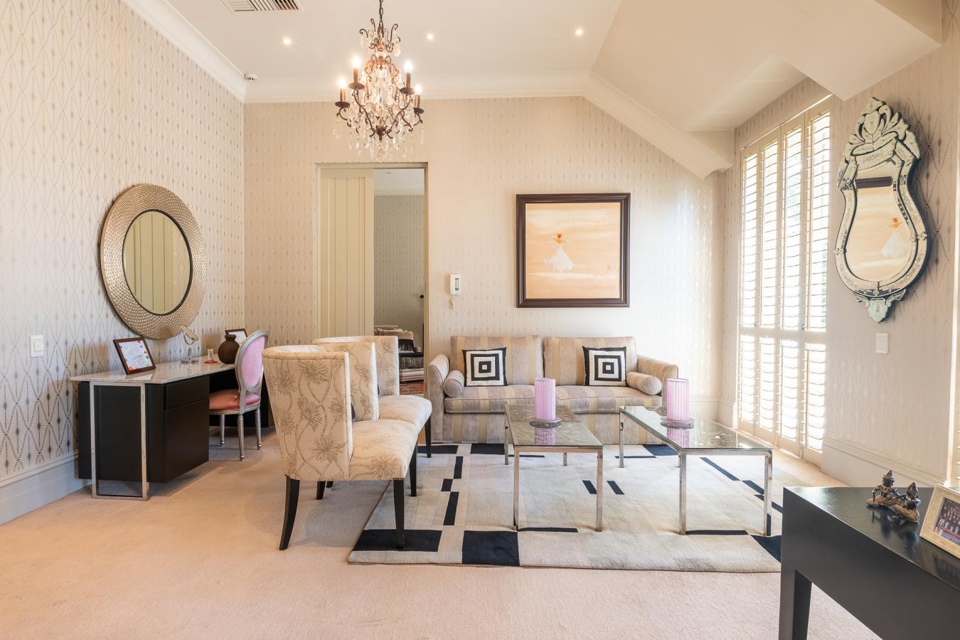Johannesburg, 2196, South Africa, 4 Bedrooms Bedrooms, ,4 BathroomsBathrooms,Residential,For Sale,1701198