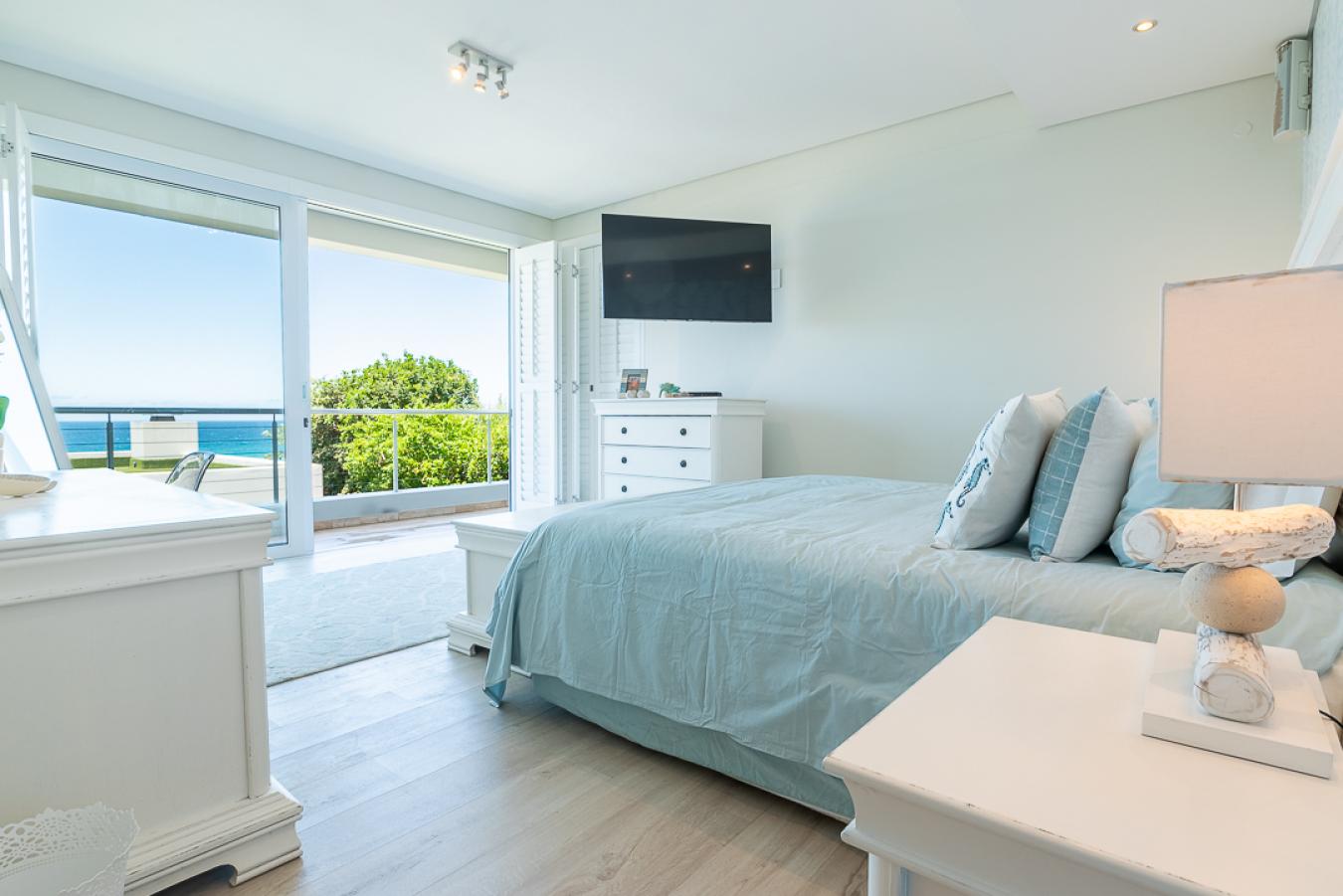 Plettenberg Bay, 6600, South Africa, 8 Bedrooms Bedrooms, ,7 BathroomsBathrooms,Residential,For Sale,1715047