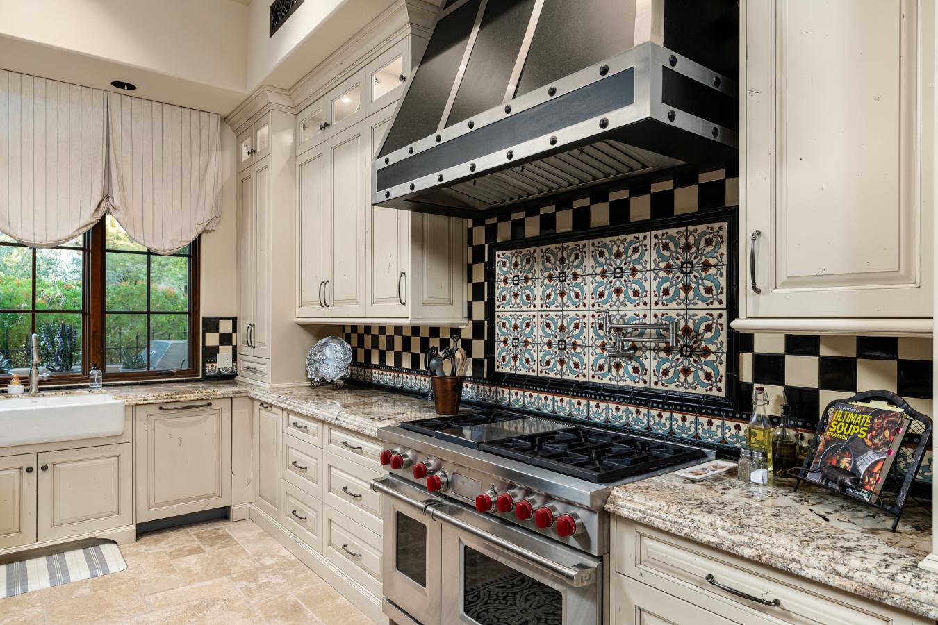 Scottsda;e, AZ, 85255, United States, 4 Bedrooms Bedrooms, ,4 BathroomsBathrooms,Residential,For Sale,1697360