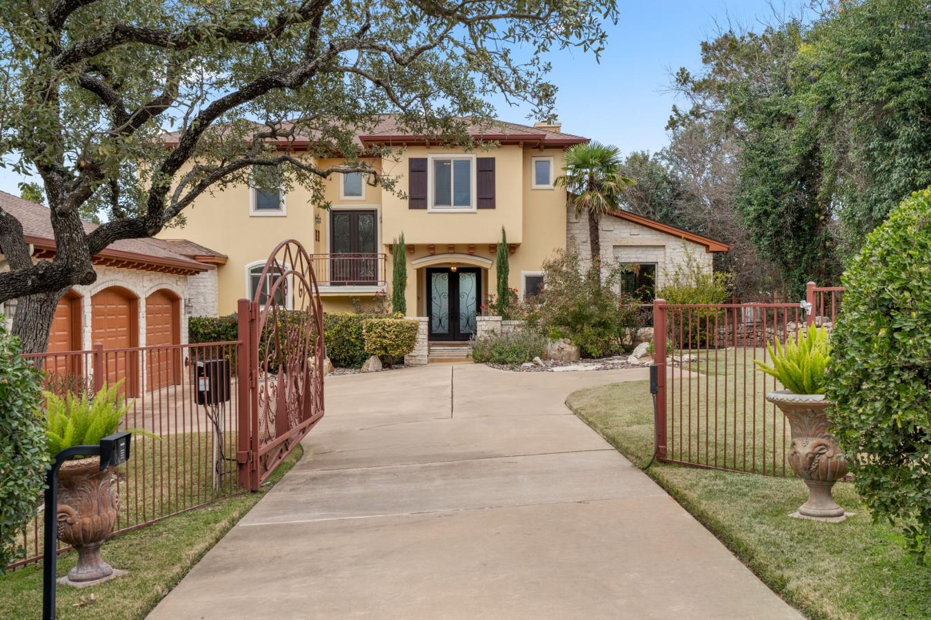 Austin, TX, 78734, United States, 3 Bedrooms Bedrooms, ,3 BathroomsBathrooms,Residential,For Sale,1701196