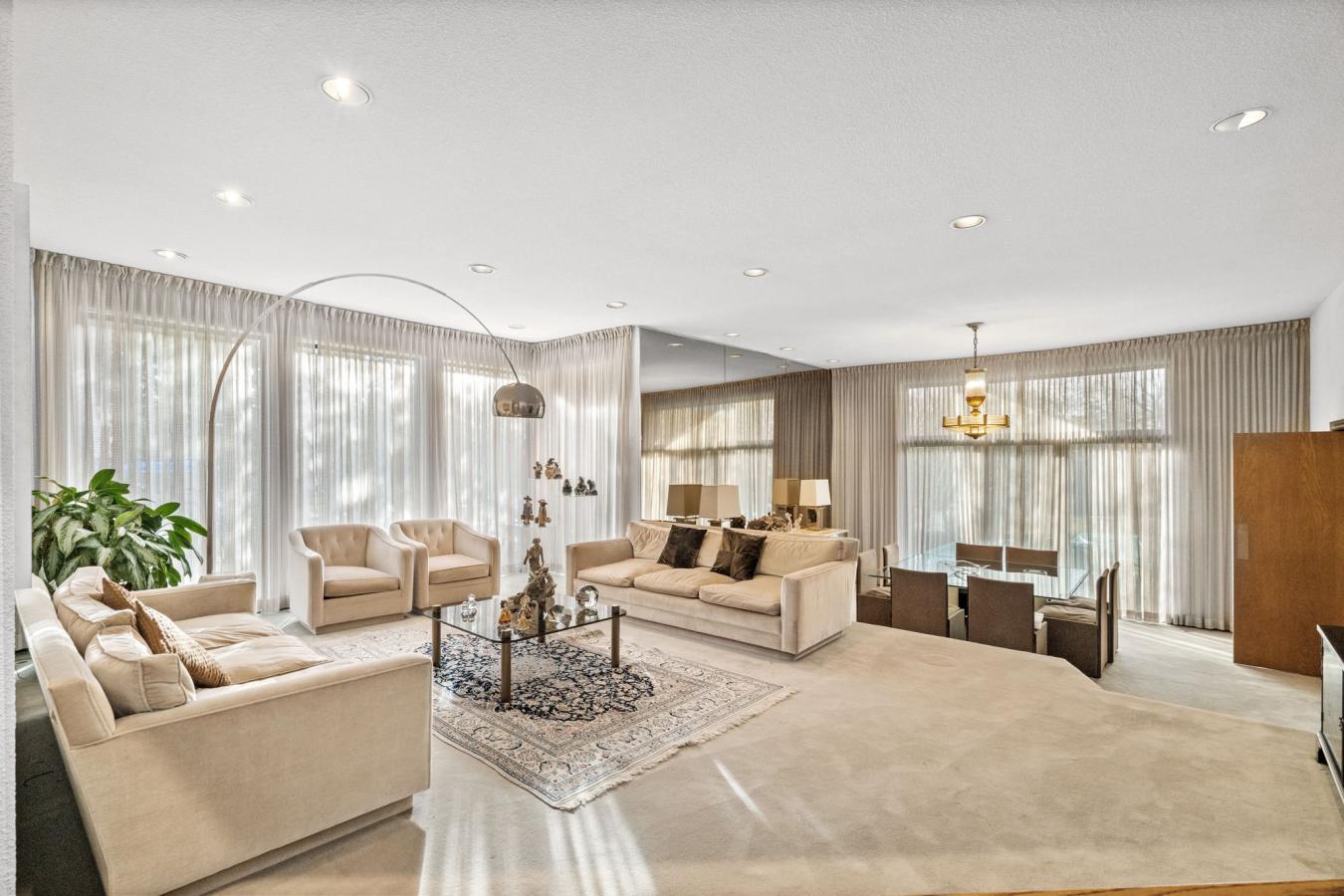 Markham, ON, L3T 2T9, Canada, 5 Bedrooms Bedrooms, ,5 BathroomsBathrooms,Residential,For Sale,1701173