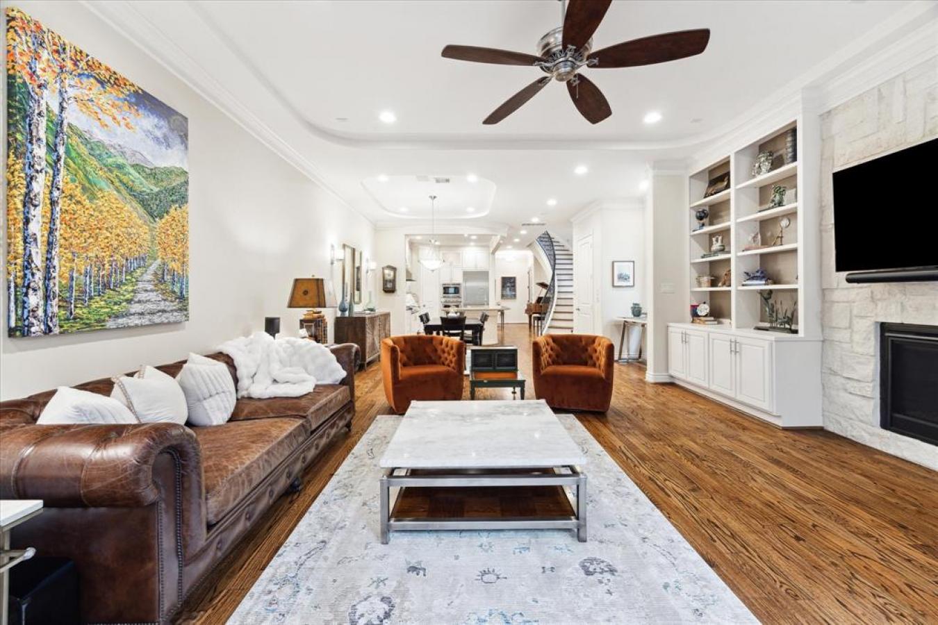 Houston, TX, 77019, United States, 3 Bedrooms Bedrooms, ,3 BathroomsBathrooms,Residential,For Sale,1701144