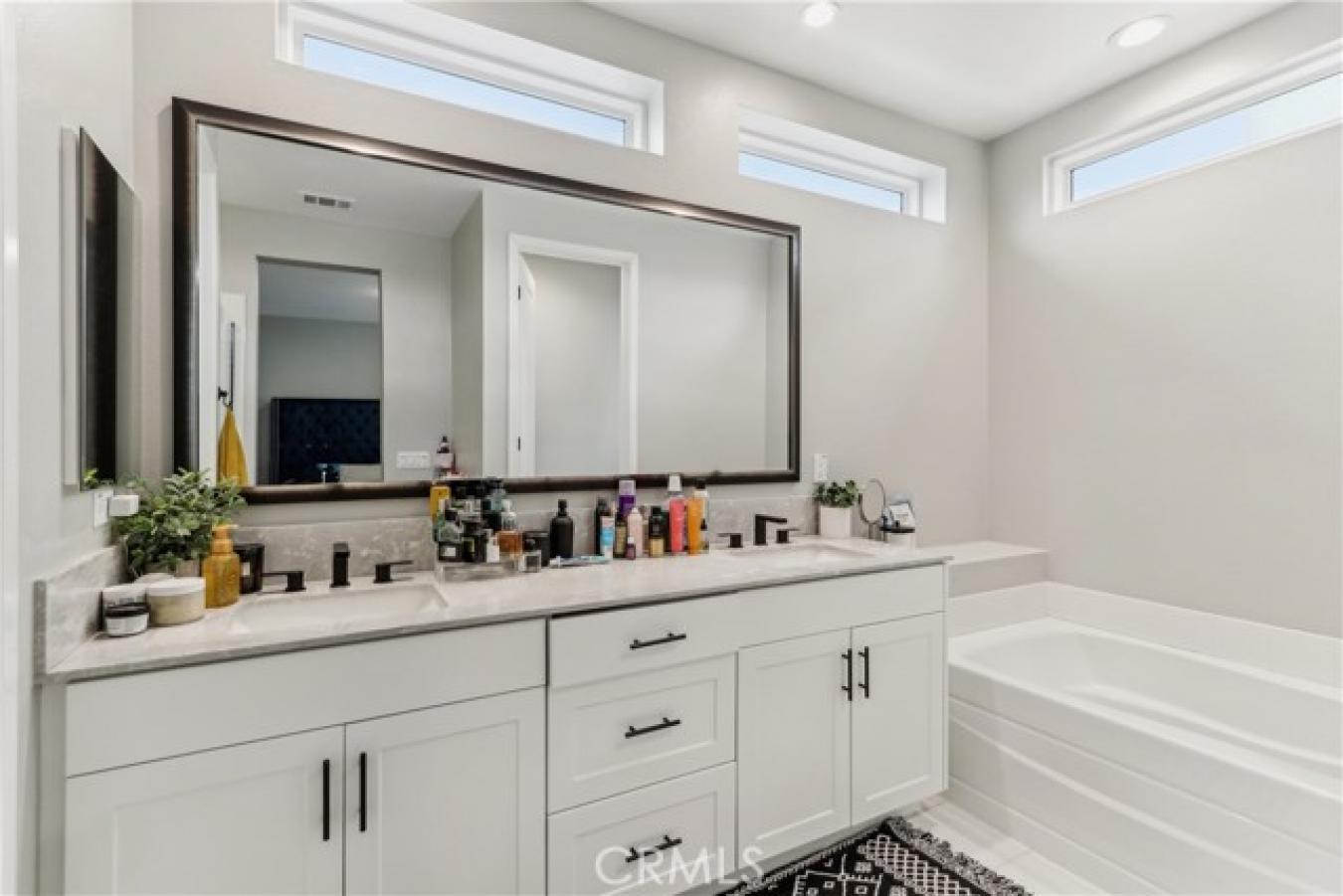 Gardena, CA, 90249, United States, 4 Bedrooms Bedrooms, ,2 BathroomsBathrooms,Residential,For Sale,1701143