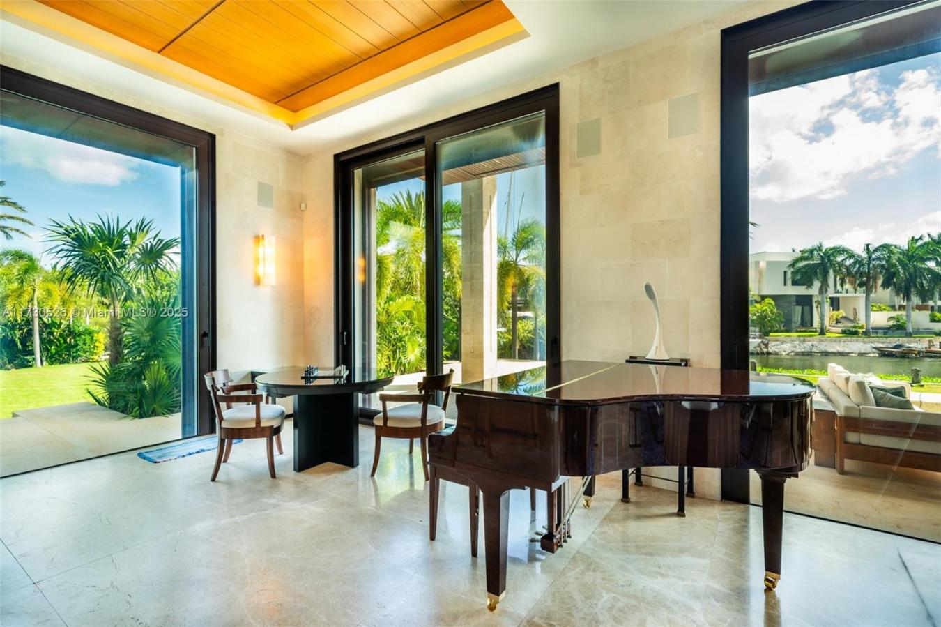 Cancun, Mexico, 6 Bedrooms Bedrooms, ,11 BathroomsBathrooms,Residential,For Sale,1701138