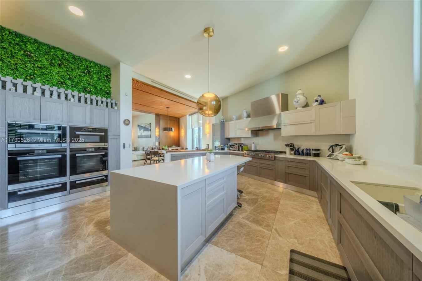 Cancun, Mexico, 6 Bedrooms Bedrooms, ,11 BathroomsBathrooms,Residential,For Sale,1701138