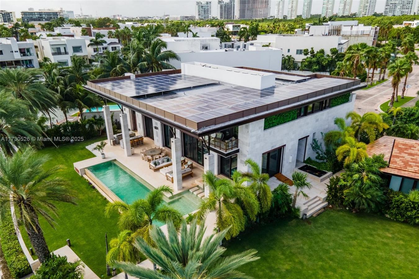 Cancun, Mexico, 6 Bedrooms Bedrooms, ,11 BathroomsBathrooms,Residential,For Sale,1701138