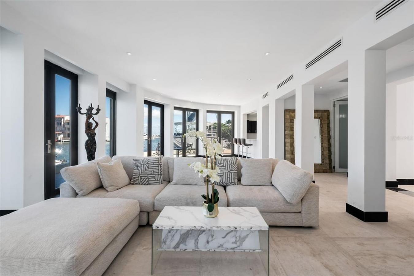 Humacao, 00791, Puerto Rico, 4 Bedrooms Bedrooms, ,4 BathroomsBathrooms,Residential,For Sale,1701126