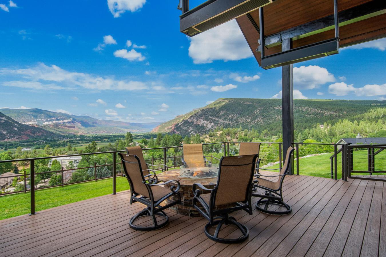 Durango, CO, 81301, United States, 4 Bedrooms Bedrooms, ,1 BathroomBathrooms,Residential,For Sale,1701088