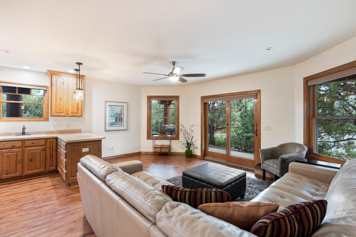 Payson, AZ, 85541, United States, 4 Bedrooms Bedrooms, ,4 BathroomsBathrooms,Residential,For Sale,1701084