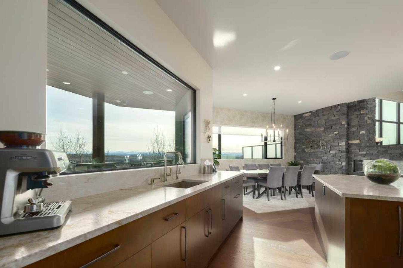 Calgary, AB, T3H 5M1, Canada, 5 Bedrooms Bedrooms, ,4 BathroomsBathrooms,Residential,For Sale,1701083