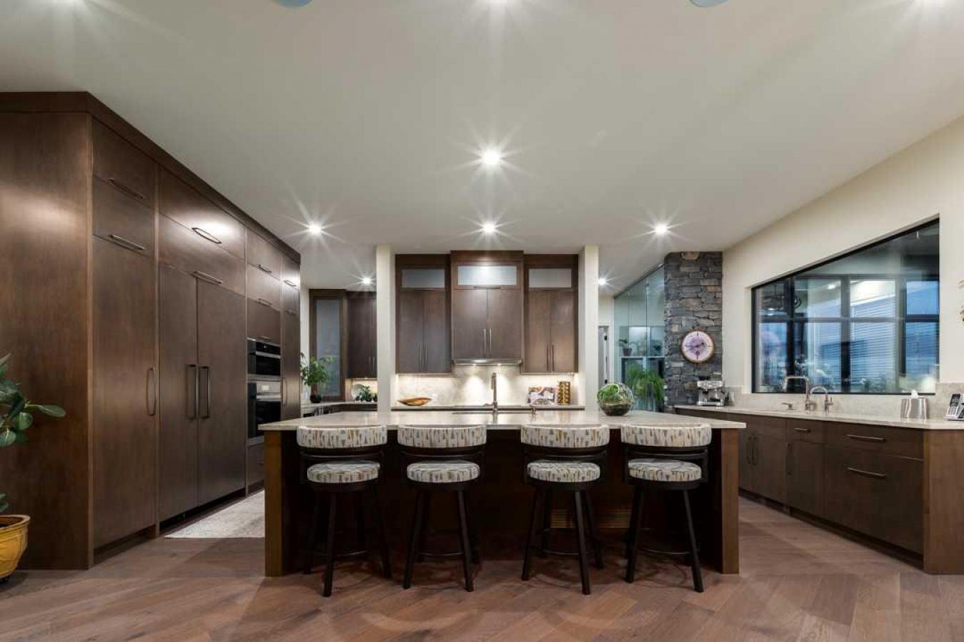 Calgary, AB, T3H 5M1, Canada, 5 Bedrooms Bedrooms, ,4 BathroomsBathrooms,Residential,For Sale,1701083