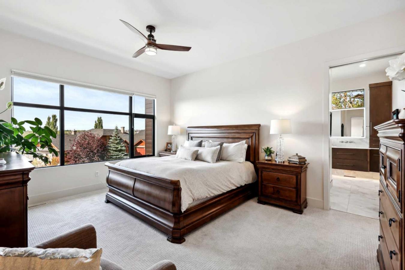 Calgary, AB, T3H 5M1, Canada, 5 Bedrooms Bedrooms, ,4 BathroomsBathrooms,Residential,For Sale,1701083