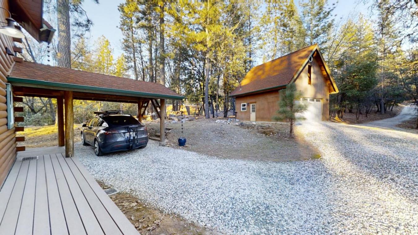 Placerville, CA, 95667, United States, 3 Bedrooms Bedrooms, ,2 BathroomsBathrooms,Residential,For Sale,1701070