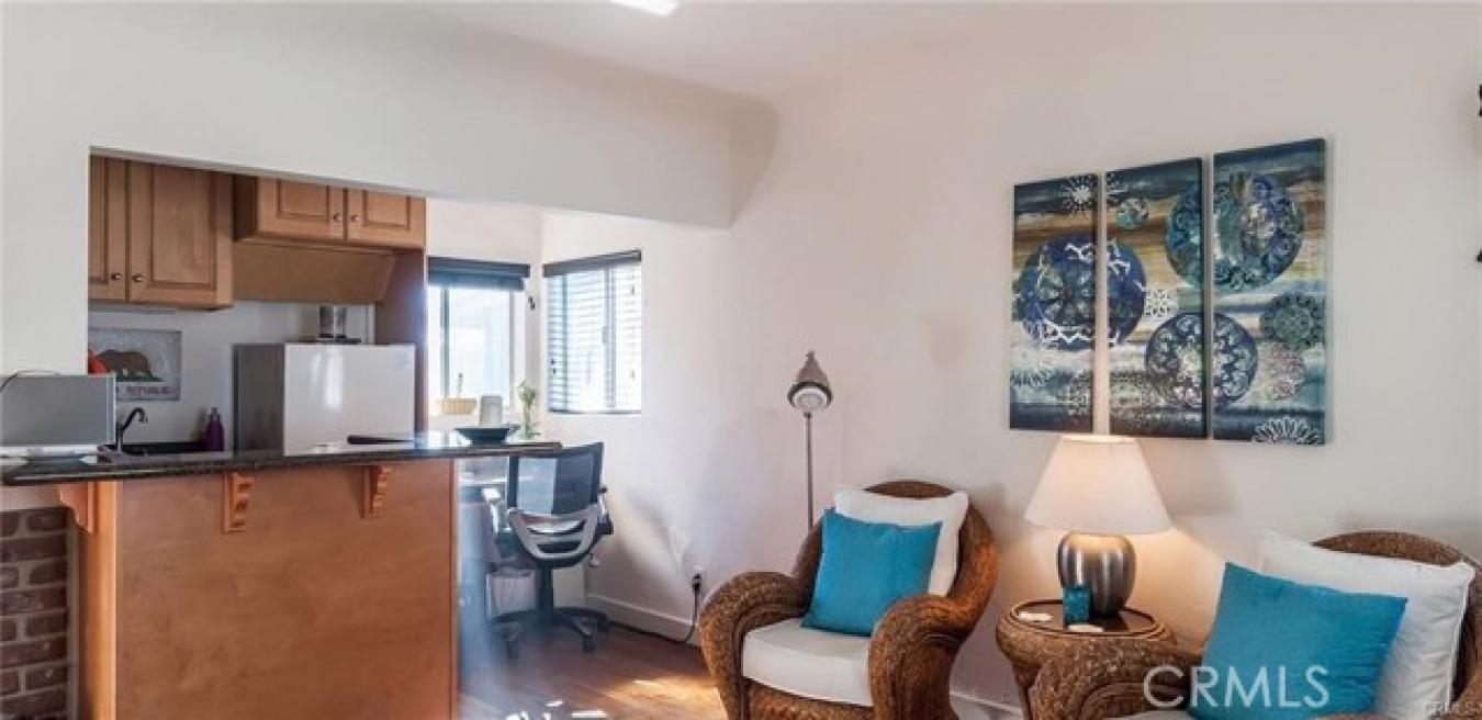 Hermosa Beach, CA, 90254, United States, ,Residential,For Sale,1701061