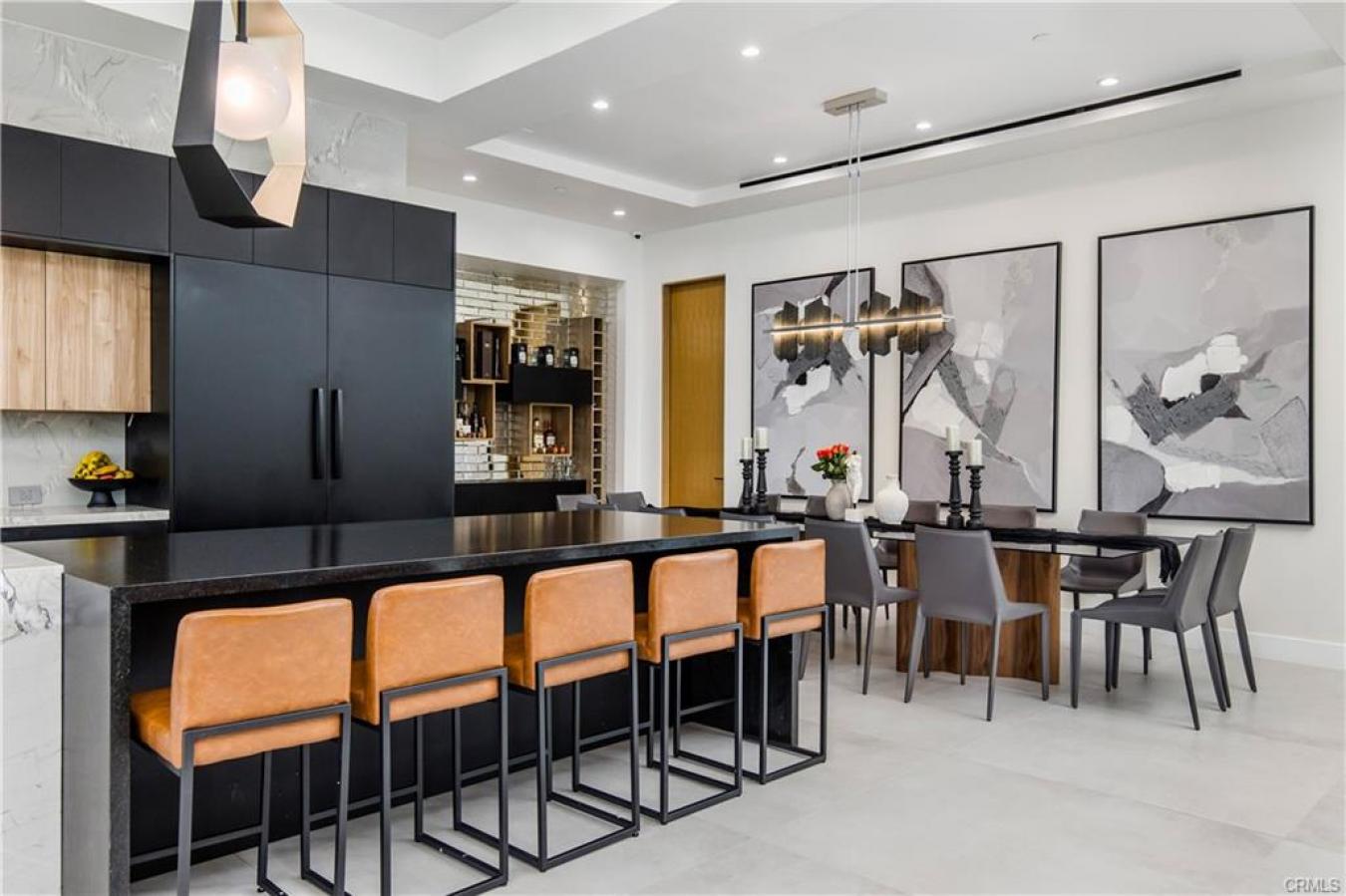 Woodland Hills, CA, 91367, United States, 12 Bedrooms Bedrooms, ,9 BathroomsBathrooms,Residential,For Sale,1701052