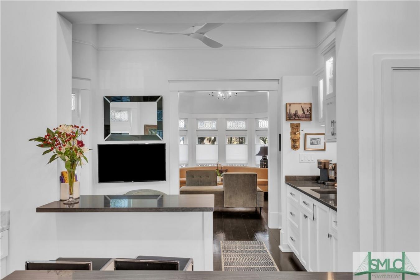 Savannah, GA, 31401, United States, 7 Bedrooms Bedrooms, ,6 BathroomsBathrooms,Residential,For Sale,1701049