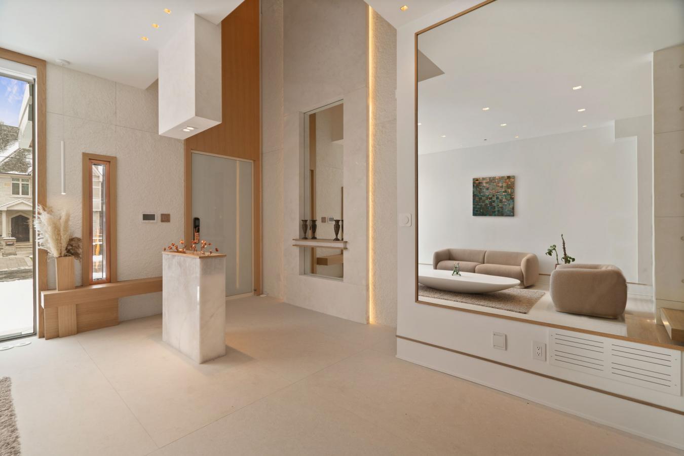 Toronto, ON, M5P 3C3, Canada, 6 Bedrooms Bedrooms, ,5 BathroomsBathrooms,Residential,For Sale,1700997