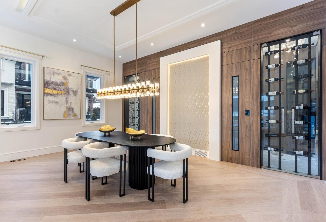 Toronto, ON, M2P 1Z1, Canada, 5 Bedrooms Bedrooms, ,8 BathroomsBathrooms,Residential,For Sale,1700996
