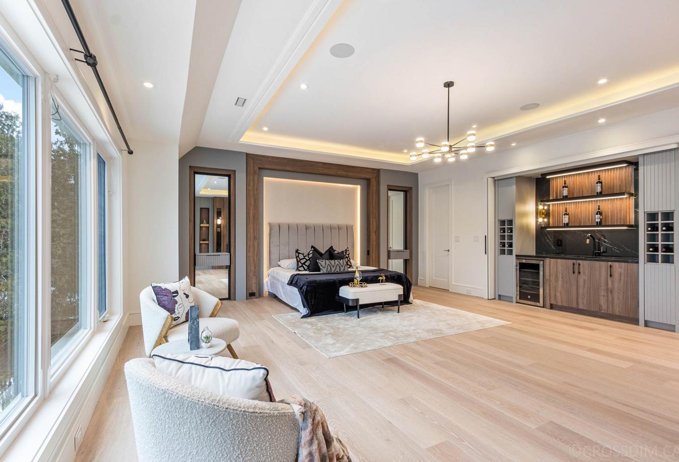 Toronto, ON, M2P 1Z1, Canada, 5 Bedrooms Bedrooms, ,8 BathroomsBathrooms,Residential,For Sale,1700996
