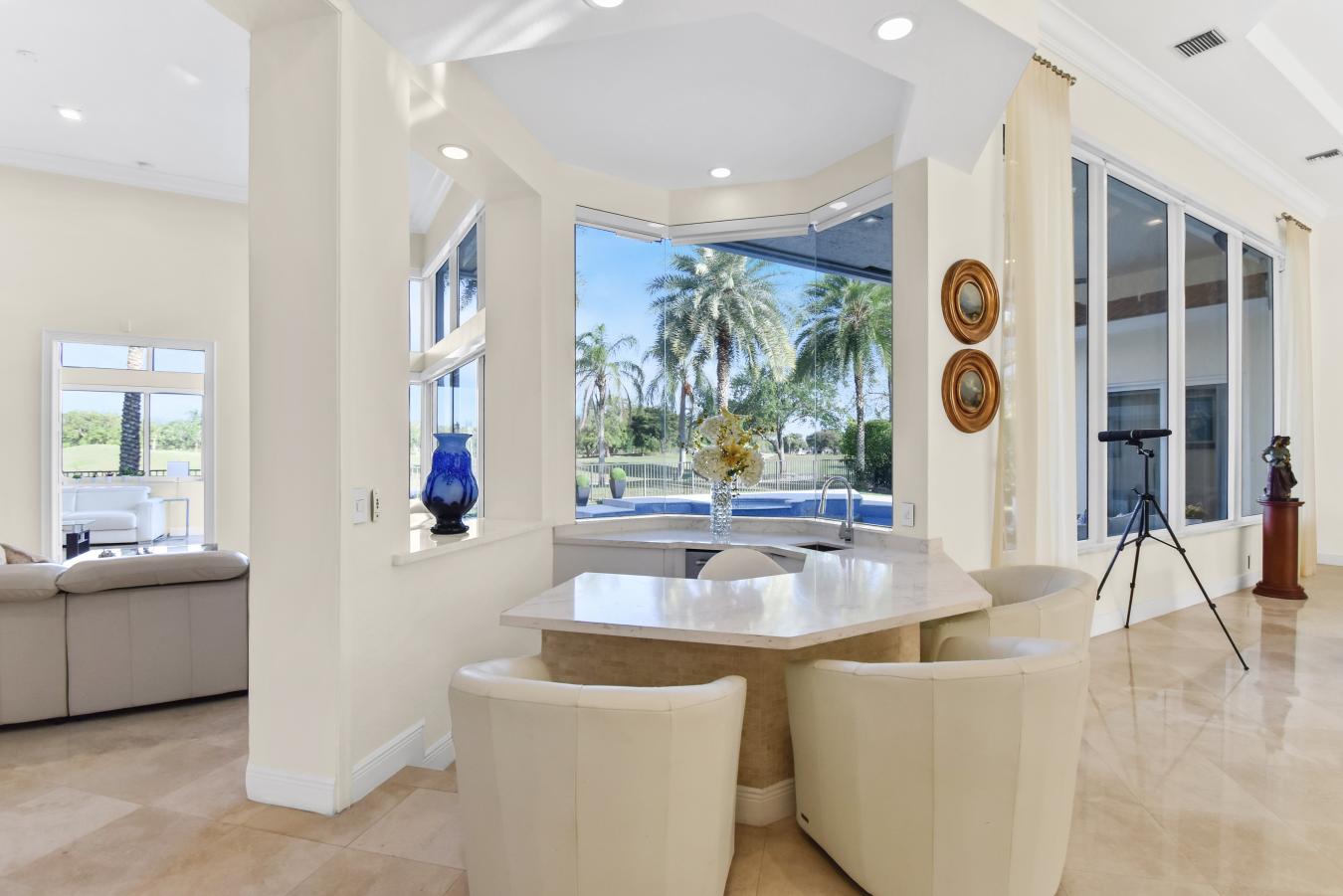 Weston, FL, 33331, United States, 6 Bedrooms Bedrooms, ,5 BathroomsBathrooms,Residential,For Sale,1700987