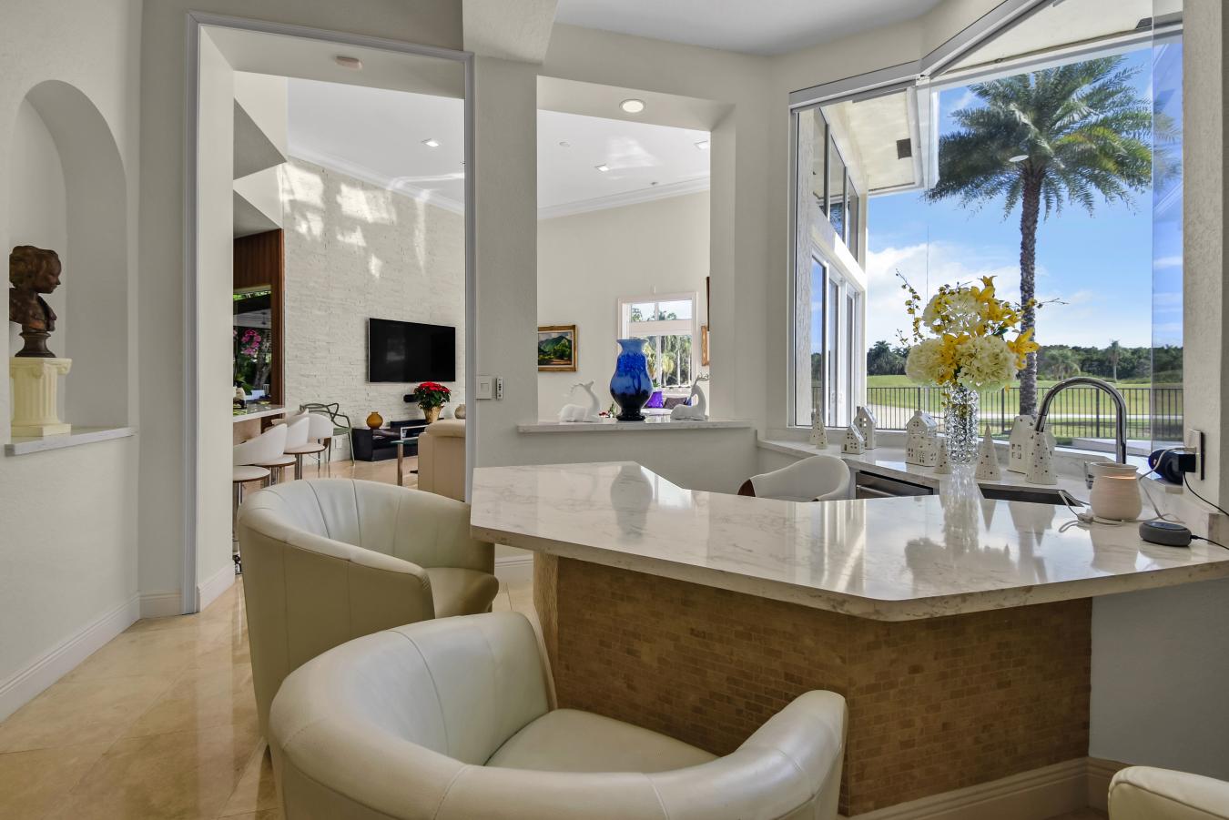 Weston, FL, 33331, United States, 6 Bedrooms Bedrooms, ,5 BathroomsBathrooms,Residential,For Sale,1700987