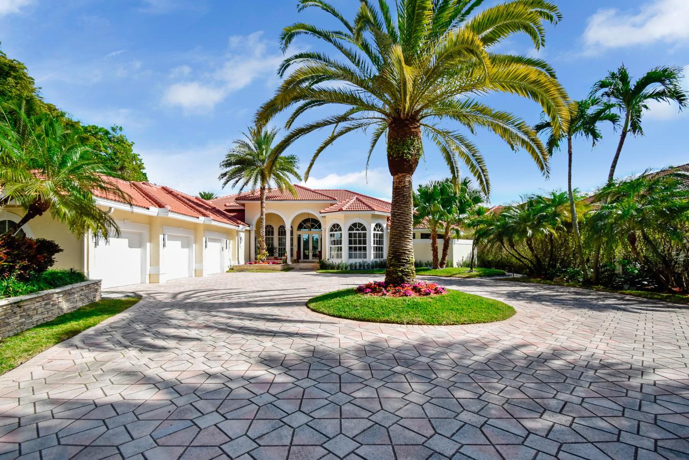 Weston, FL, 33331, United States, 6 Bedrooms Bedrooms, ,5 BathroomsBathrooms,Residential,For Sale,1700987 Weston, FL, 33331, United States, 6 Bedrooms Bedrooms, ,5 BathroomsBathrooms,Residential,For Sale,1700987