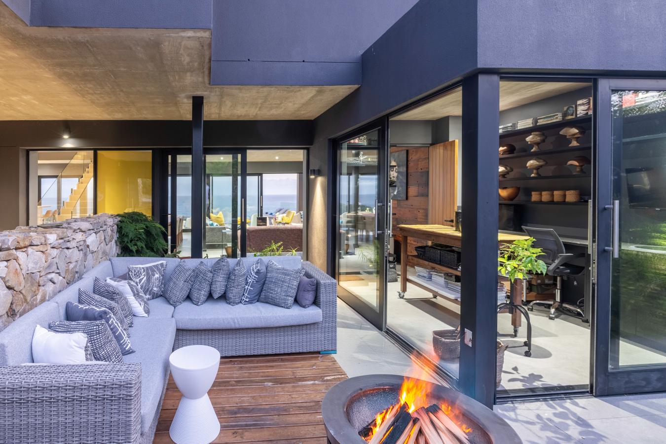 Plettenberg Bay, 6600, South Africa, 4 Bedrooms Bedrooms, ,4 BathroomsBathrooms,Residential,For Sale,1709481