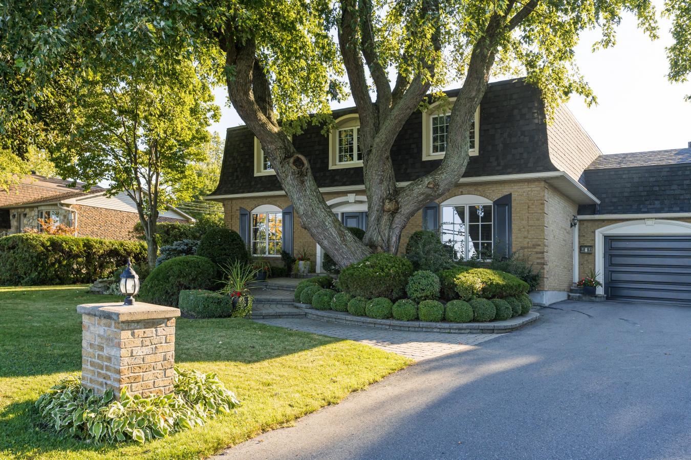 Notre-Dame-l'Île-Perrot, QC, J7W 2C5, Canada, 4 Bedrooms Bedrooms, ,2 BathroomsBathrooms,Residential,For Sale,1700953