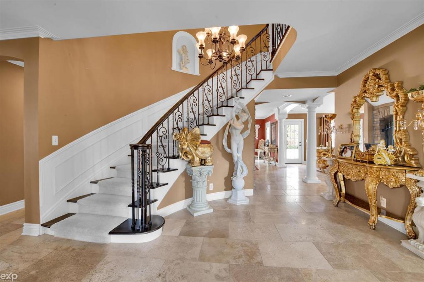 Grosse Pointe Shores, MI, 48236, United States, 5 Bedrooms Bedrooms, ,4 BathroomsBathrooms,Residential,For Sale,1700950