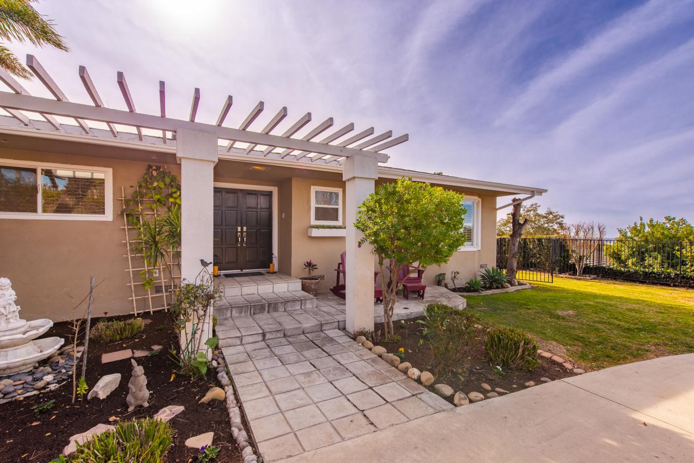 Camarillo, California, 93010, United States, 3 Bedrooms Bedrooms, ,2 BathroomsBathrooms,Residential,For Sale,1707000