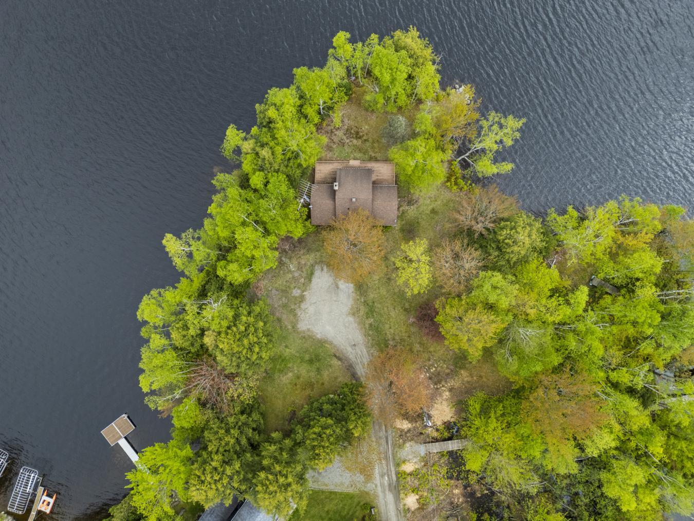 ORFORD, QC, J1X 6M9, Canada, 3 Bedrooms Bedrooms, ,2 BathroomsBathrooms,Residential,For Sale,1706991