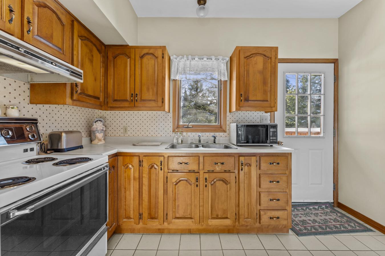 ORFORD, QC, J1X 6M9, Canada, 3 Bedrooms Bedrooms, ,2 BathroomsBathrooms,Residential,For Sale,1706991