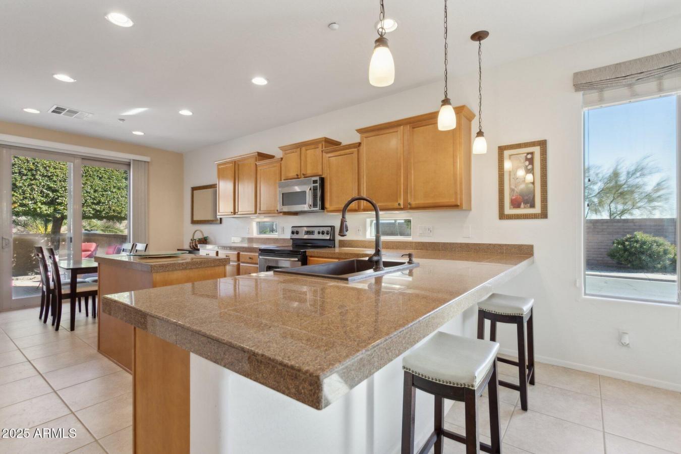 Peoria, Arizona, 85383, United States, 2 Bedrooms Bedrooms, ,2 BathroomsBathrooms,Residential,For Sale,1706978