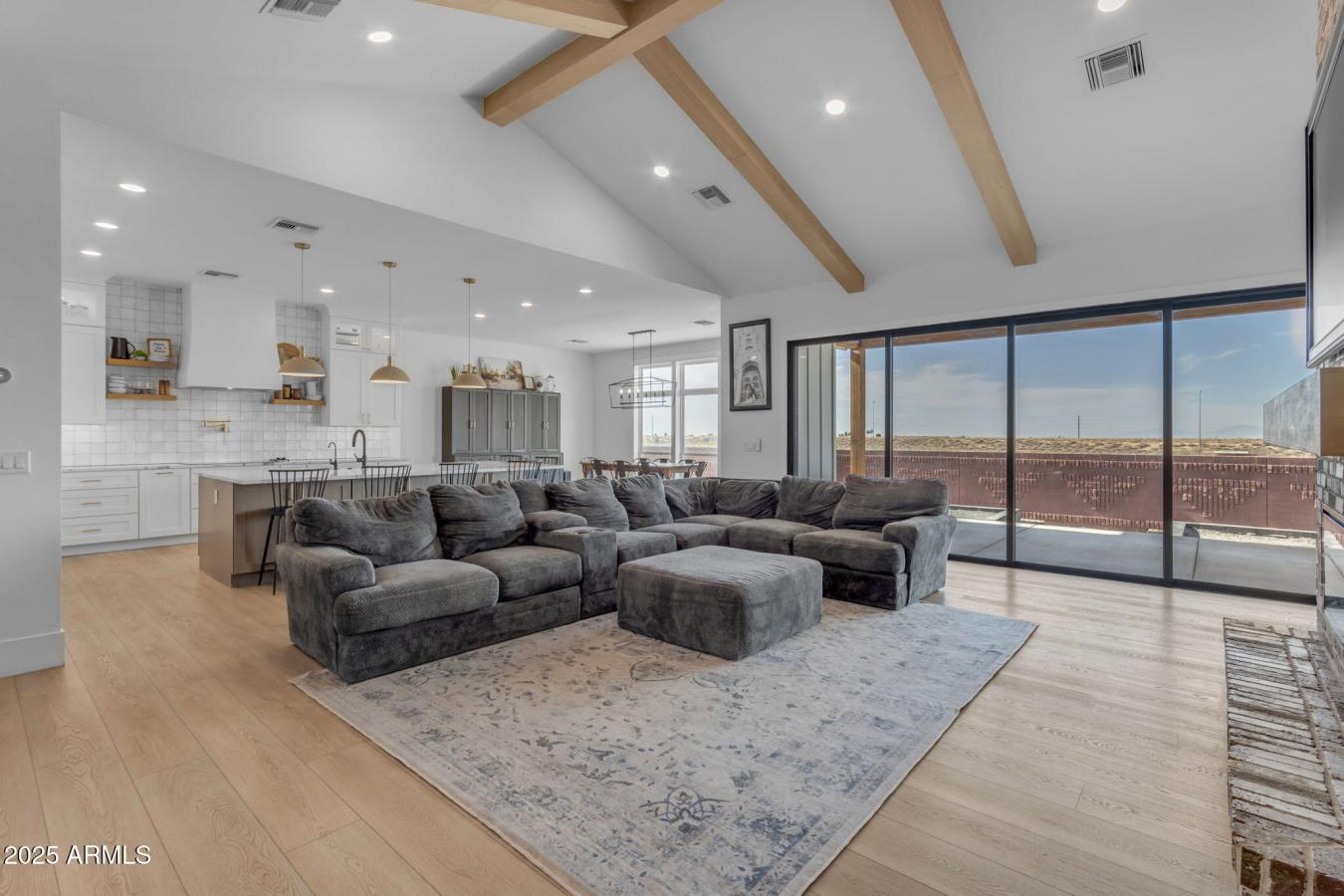 Mesa, Arizona, 85207, United States, 7 Bedrooms Bedrooms, ,Residential,For Sale,1706929