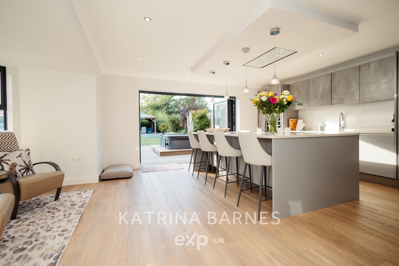 Wickham Bishops, CM8 3NA, United Kingdom, 5 Bedrooms Bedrooms, ,3 BathroomsBathrooms,Residential,For Sale,1706927