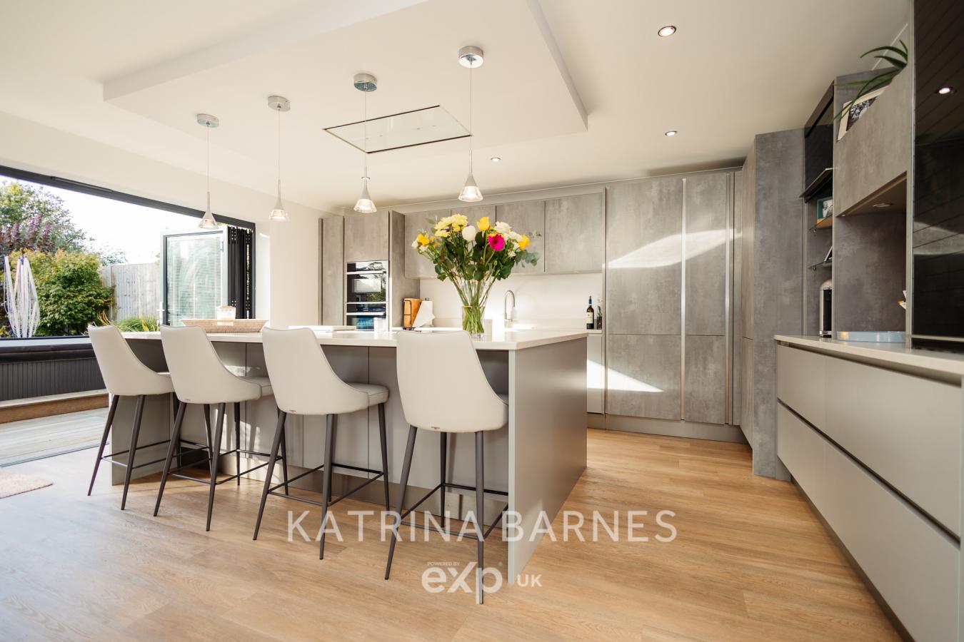 Wickham Bishops, CM8 3NA, United Kingdom, 5 Bedrooms Bedrooms, ,3 BathroomsBathrooms,Residential,For Sale,1706927