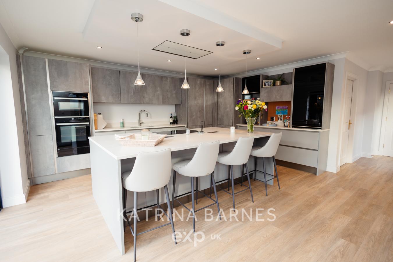 Wickham Bishops, CM8 3NA, United Kingdom, 5 Bedrooms Bedrooms, ,3 BathroomsBathrooms,Residential,For Sale,1706927