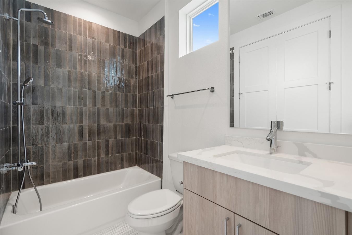 Austin, Texas, 78723, United States, 3 Bedrooms Bedrooms, ,3 BathroomsBathrooms,Residential,For Sale,1706921