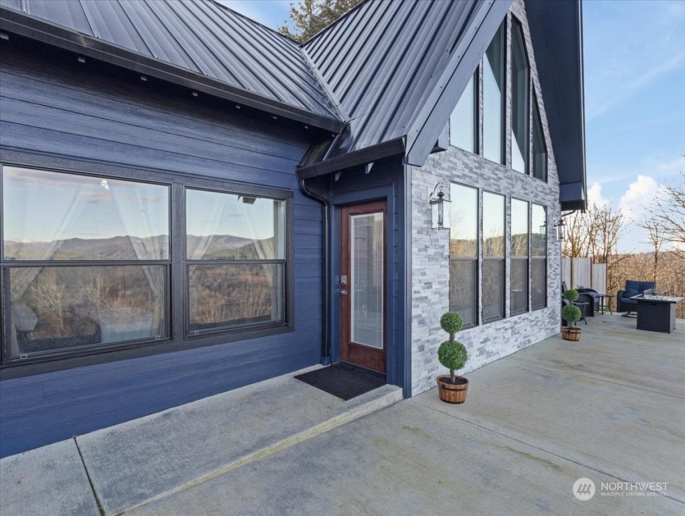 Washougal, Washington, 98671, United States, 3 Bedrooms Bedrooms, ,2 BathroomsBathrooms,Residential,For Sale,1706918