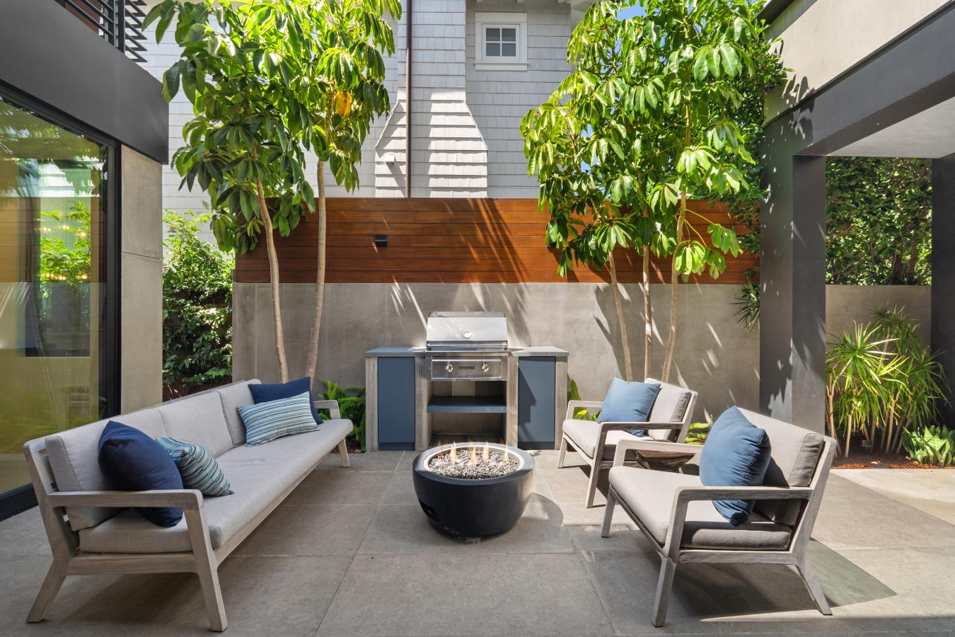 Redondo Beach, California, 90277, United States, 3 Bedrooms Bedrooms, ,2 BathroomsBathrooms,Residential,For Sale,1709478