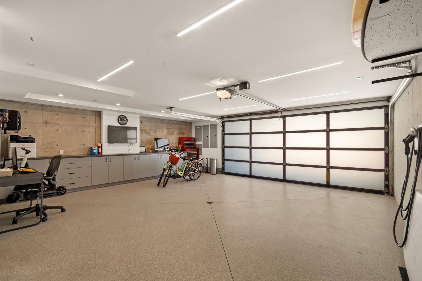 Redondo Beach, California, 90277, United States, 3 Bedrooms Bedrooms, ,2 BathroomsBathrooms,Residential,For Sale,1709478