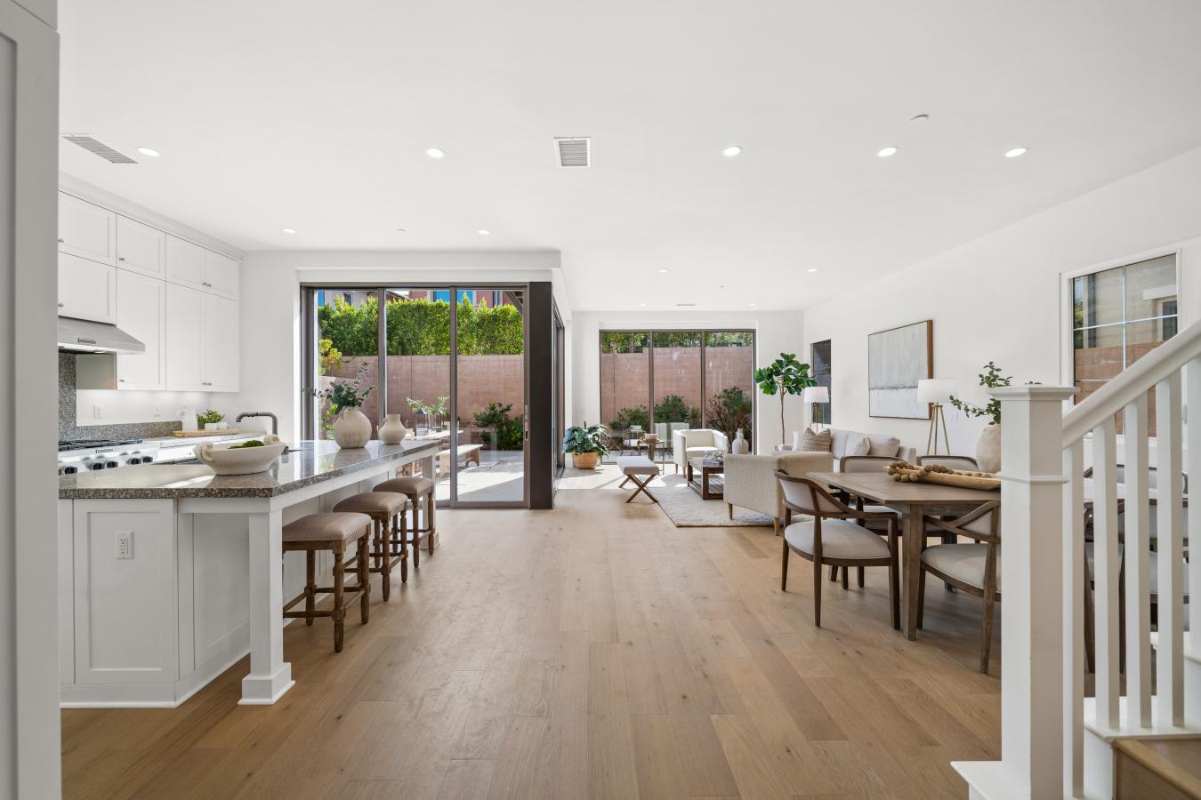 Irvine, Orange, 92602, United States, 4 Bedrooms Bedrooms, ,3 BathroomsBathrooms,Residential,For Sale,1889269