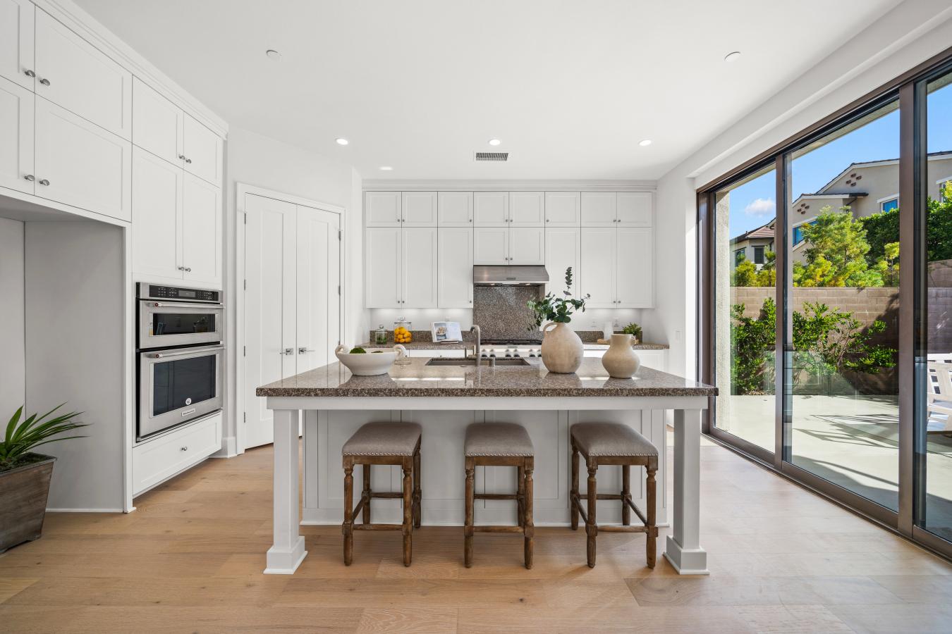 Irvine, Orange, 92602, United States, 4 Bedrooms Bedrooms, ,3 BathroomsBathrooms,Residential,For Sale,1889269