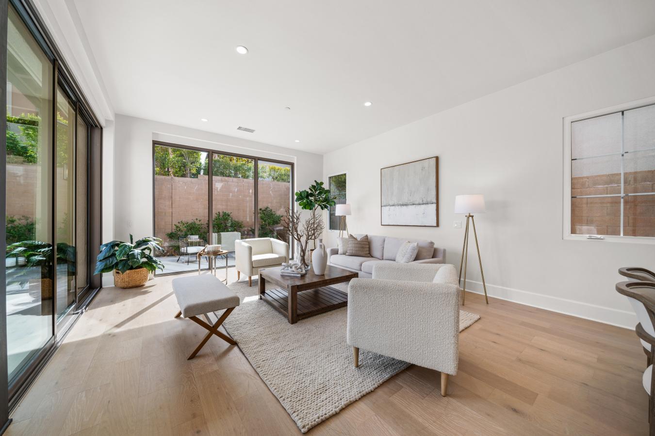 Irvine, Orange, 92602, United States, 4 Bedrooms Bedrooms, ,3 BathroomsBathrooms,Residential,For Sale,1889269